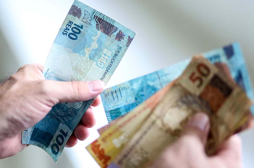 Desenrola Adimplentes começa nesta terça (11) com crédito de até R$ 15 mil; veja quem pode acessar
